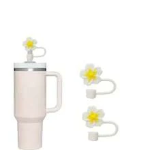 2 PCS Cute Flower Silicone Stoppers, Largestraw Dust Caps, Fit For 10mm Straws, Gift,Cup Accessories.Compatible With Stanley