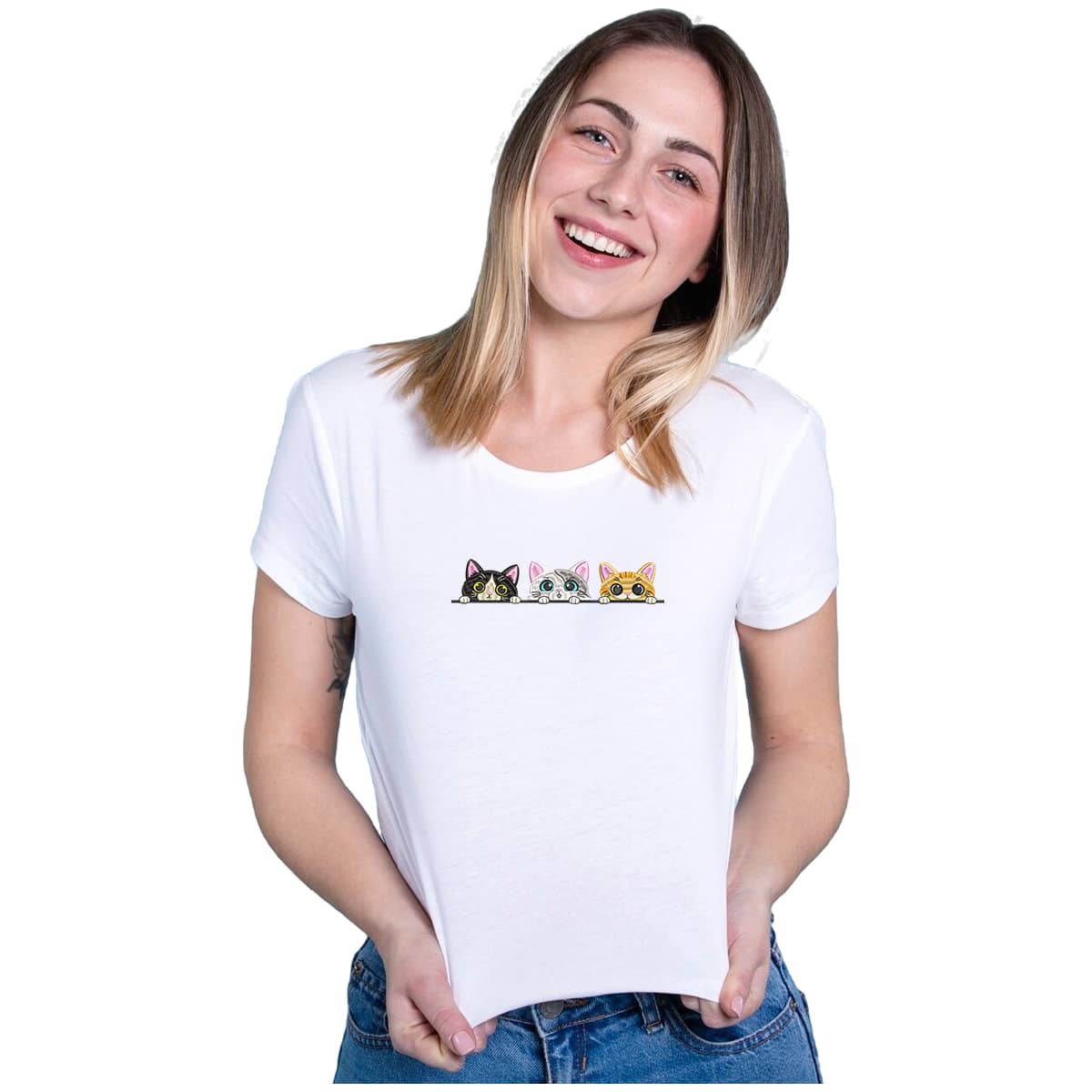 Short Sleeve Embroidered T-Shirt With 3 Cats On The Wall