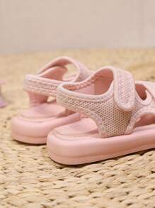 儿童夏季新款网眼双带钩环设计舒适防滑软底幼儿拖鞋，适合室内、户外、度假、轻便多功能沙滩凉鞋 - 粉色 - 查看 9