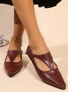 Scarpe Mary Jane a punta piatte, scarpe da donna con cinturino a T alla moda con fibbia, in stile britannico vintage che snellisce, con tacco alto