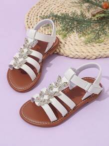 女孩可爱闪亮白蝴蝶平底凉鞋，适合日常穿着，休闲，时尚，春夏季公主风，斋月，开斋节 - 白色 - 查看 2