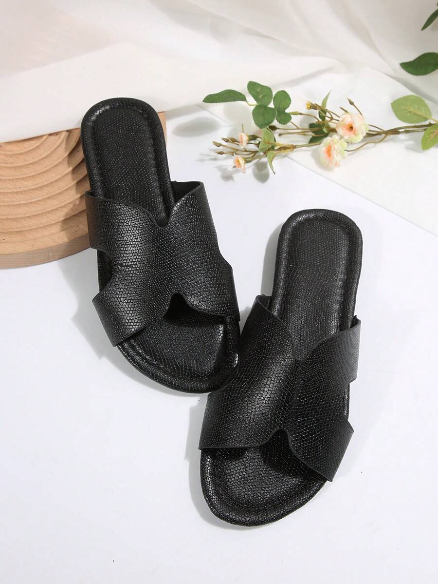 Crocodile Print Slide Sandals, Fashionable & Comfortable Footwear For Summer, Open Toe Design, Easy Slip-On, Suitable For Casual Outings And Beach Relaxation - Black - View 1