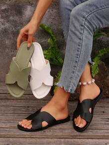 Crocodile Print Slide Sandals, Fashionable & Comfortable Footwear For Summer, Open Toe Design, Easy Slip-On, Suitable For Casual Outings And Beach Relaxation - Black - View 4