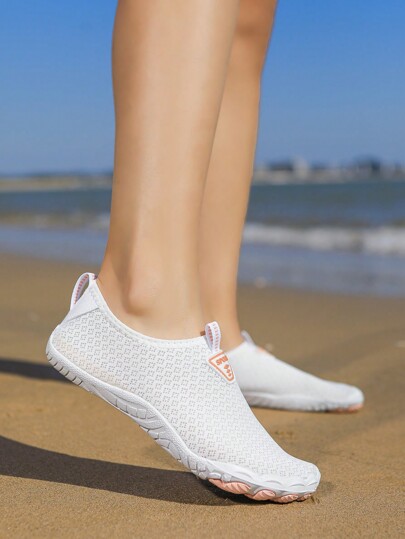 1 Pair Women's Outdoor Mesh Upper Rubber Sole Wading Shoes, Breathable & Comfortable Beach Water Shoes, Suitable For Swimming, Snorkeling, Surfing, Beach, Aquatic Sports, Five-Toe Anti-Slip Water Shoes