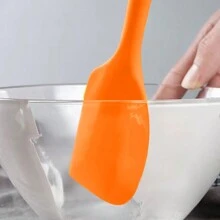 Silicone Spatulas, 8.4 Inch Small Rubber Spatula Seamless One Piece Design Heat Resistant Non-Stick Flexible Scrapers Baking Mixing Tool