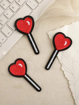 1 uppsättning av 3 röda hjärtan Lollipop Mönster DIY Craft Broderade applikationer, bedårande tecknad Intressant stil Polyester påstryknings-/sy-på-lappar för kläder, väskor, skor, hattar, heminredning