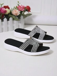 New Plus Size Rhinestone Thick Sole Fashion Slippers, Comfortable And Simple, Suitable For Home And Parties, All Season