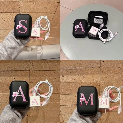 1 套（1 个数据线收纳袋 + 1 个充电器保护套 + 2 个电缆端口保护器 + 1 个电缆扎带）UV 印刷花卉和字母设计，兼容 Apple 快速充电器