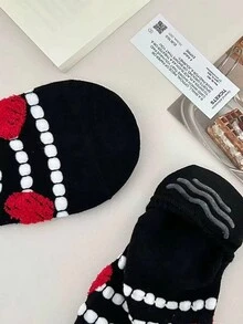 4 Pairs Of Spring Heart-Shaped Solid Invisible Socks, Valentine's Day