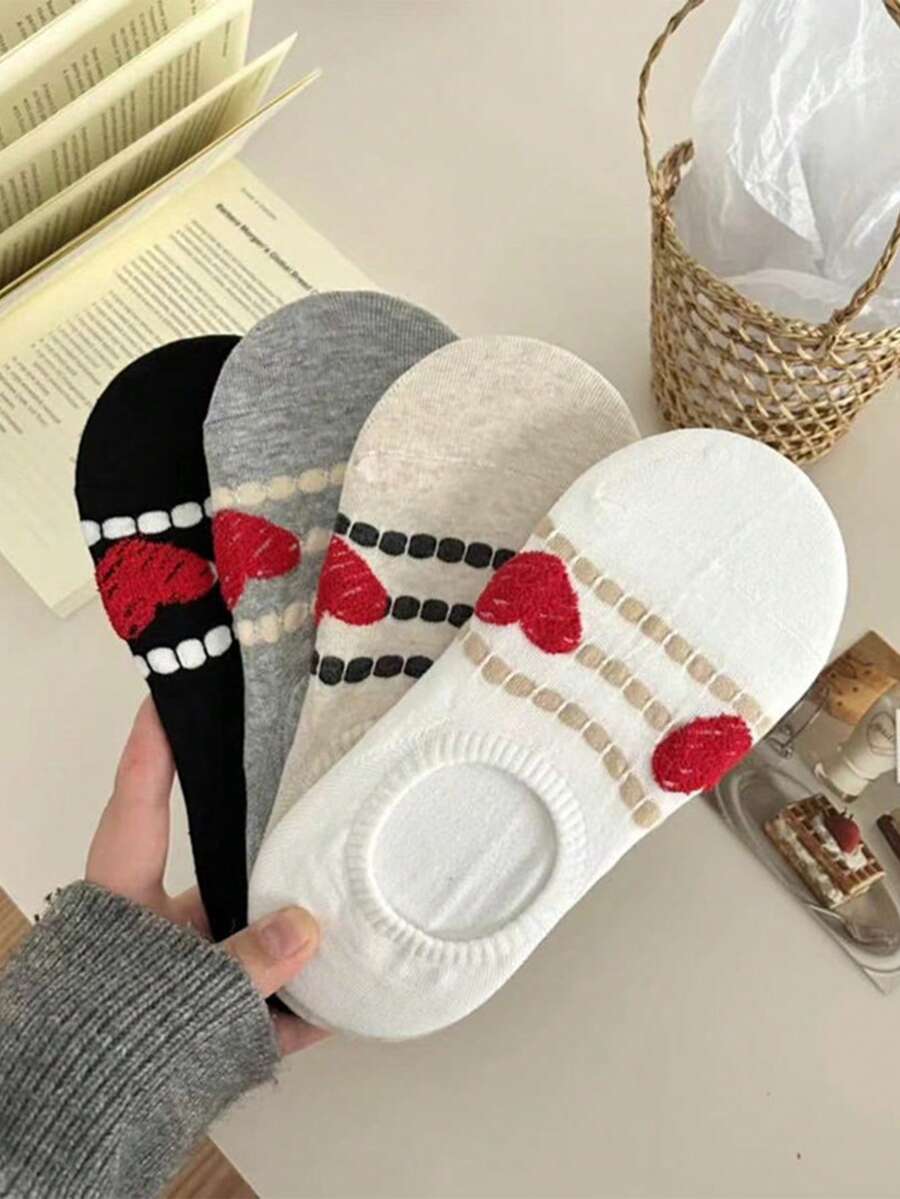 4 Pairs Of Spring Heart-Shaped Solid Invisible Socks, Valentine's Day
