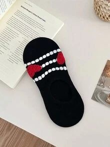 4 Pairs Of Spring Heart-Shaped Solid Invisible Socks, Valentine's Day