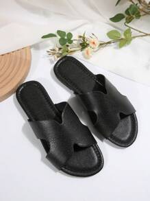 Crocodile Print Slide Sandals, Fashionable & Comfortable Footwear For Summer, Open Toe Design, Easy Slip-On, Suitable For Casual Outings And Beach Relaxation - Black - View 2