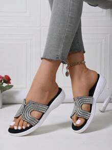 New Plus Size Rhinestone Thick Sole Fashion Slippers, Comfortable And Simple, Suitable For Home And Parties, All Season