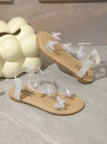 Rhinestone Butterfly Flower Fashionable Flat Transparent Strap Sandals - Clear - View 4
