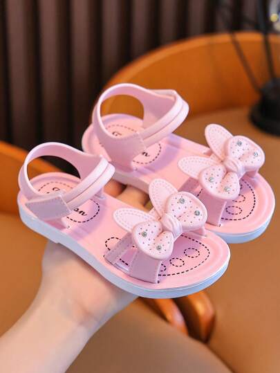1 双女童蝴蝶结装饰凉鞋，可爱室内家居休闲沙滩拖鞋，适合夏季