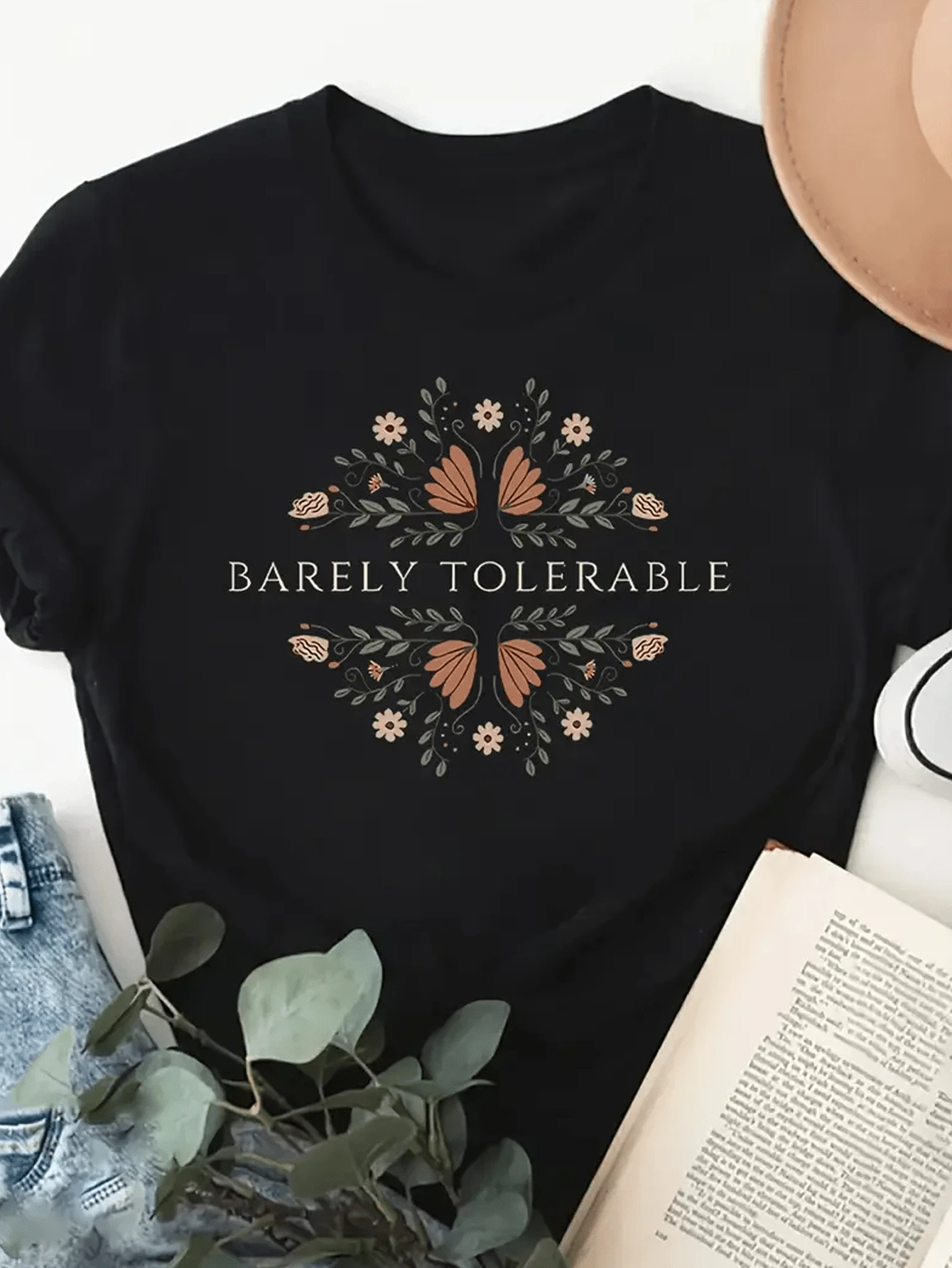 Barely Tolerable Floral Print Women's T-Shirt, Casual And Comfortable, Breathable, Lightweight Top, Suitable For Daily Wear - 黑色 - 查看 1