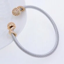 Brazalete ajustable de acero inoxidable con diseño bicolor en oro y plata, unisex, adecuado para uso diario, estilo punk/gótico, mejor regalo para festividades, joyería