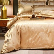 3-Piece European Luxury Jacquard Duvet Cover Set, With Vintage Floral Jacquard Pattern On Side A And Soft, Skin-Friendly Fabric On Side B, Including 1 Duvet Cover And 2 Pillow Shams, Dust-Proof, Suitable For Twin/Full/Queen Beds, All Seasons (Excludes Filling)