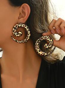 1pair Exaggerated European And American Fashion Metal Spiral Stud Earrings, Suitable For Daily Wear By Women