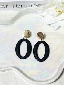 1 Pair Chic Geometric Ear Cuffs, European & American Fashion, Minimalist Design, Versatile For Spring, Summer, Autumn, Winter