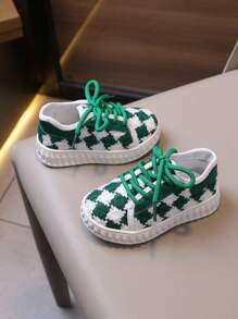 1 paire de chaussures de mode décontractées et confortables avec semelle antidérapante et surface douce, convient aux bébés pour une utilisation occasionnelle et saisonnière