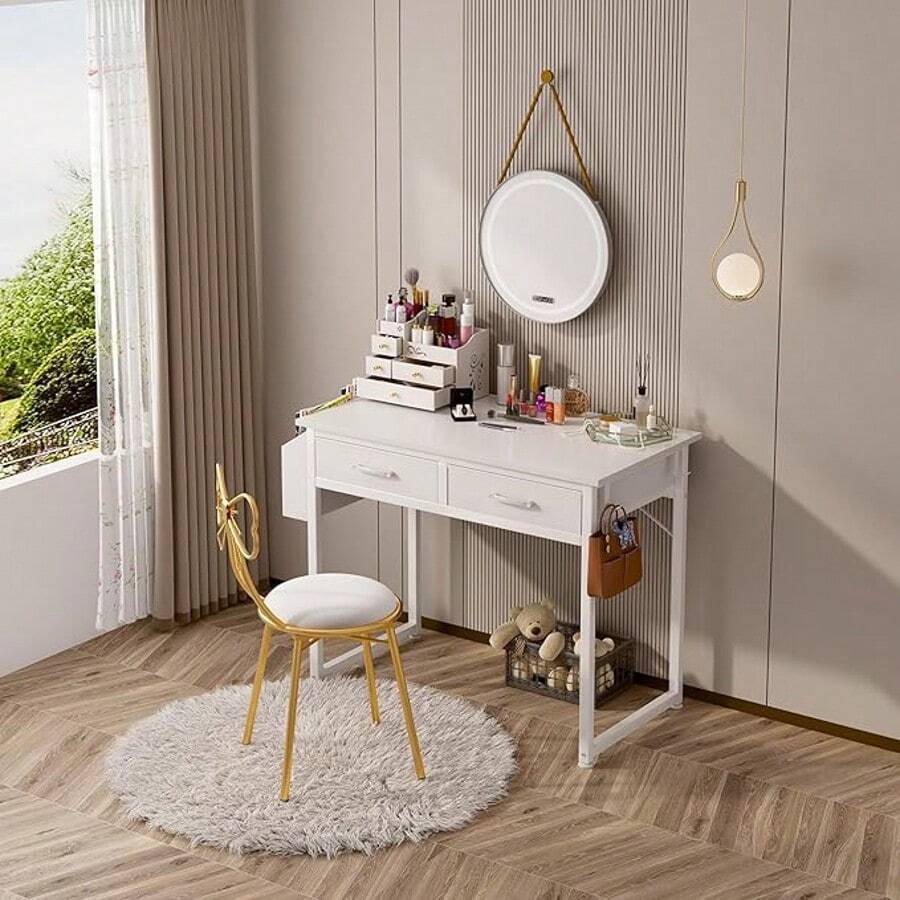 DLisiting Small White Desk With Fabric Drawers, 32" Long. It Doubles As A Dressing Table In The Bedroom, With Storage Drawers And Pockets, And Can Also Be Used As A Small Writing Desk In The Study, Perfect For Small Spaces. - 白色 - 查看 1