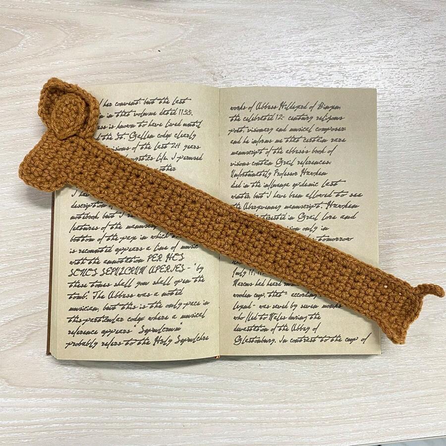 1PC Dachshund Bookmark Handcrocheted Cute Dog Bookmark