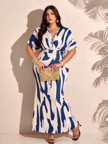 BIUBIU Summer New Fashion Elegant Vacation Style Plus Size V-Neck Ruched Waist Fitted Maxi Dress (Random Floral Pattern) - Blue Apricot - View 2