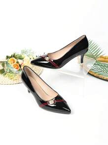 Escarpins à bout pointu et talon haut pour femme, style vintage français, avec bouton décoratif, enrobé