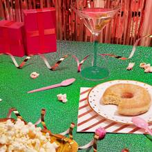 1 块绿色全息桌布，2 块浅粉色全息桌布，闪闪发光的绿色矩形一次性桌布 54 英寸 X 108 英寸，适合生日派对、婚礼、周年纪念、单身派对、新娘送礼会 - 綠色 - 查看 6