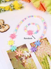 2 pièces le set : Collier et bracelet mignons de couleur bonbon, bijoux pour enfants avec perles, couleurs et design floral aléatoires