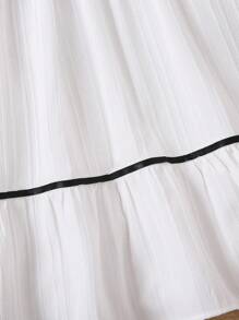 女童时尚拼色领灯笼袖宽松娃娃裙，简约优雅