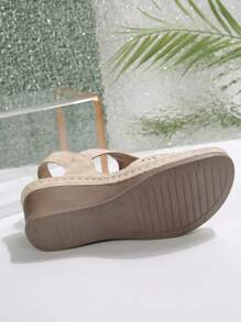 Women's Hollow Out Breathable Platform Wedge Sandals, Summer European And American Style, Hook And Loop - Beige - View 8