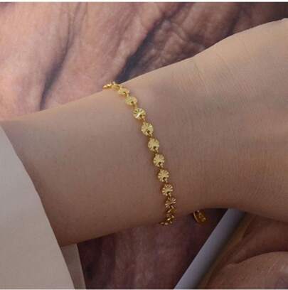 Nova pulseira de aço titânio com disco de padrão em relevo 18K requintada, simples e versátil