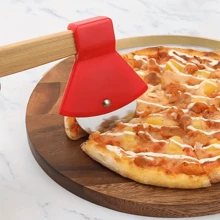 1/2 szt. Zestaw krajalnic do pizzy ze stali nierdzewnej w kształcie topora z uchwytem i ostrym obrotowym ostrzem okrągłym, nadaje się do wałków do krojenia pizzy do ciast, ciasteczek, chleba, ciast itp., do kuchni, jadalni, domowych wypieków małych przedmiotów