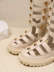 1 Pair Ivory Girls Tall Roman Sandals, Solid Color Shiny PU Metal Buckle Decor, Rear Zipper, Closed Toe Anti-Kick Design, Thick Non-Slip Sole, Breathable High-Top Sandals Suitable For 3-18 Years Old Girls Casual Daily & Holiday Wear, Spring/Summer New Arrival