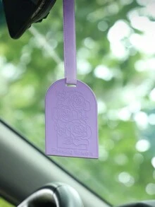 净化车内空气，驱除昆虫和蚊子，营造舒适氛围。热门汽车硅胶空气清新剂，舒缓神经，助眠，改善情绪，清新空气。可用于卧室、客厅、卫生间，作为无焰空气清新剂