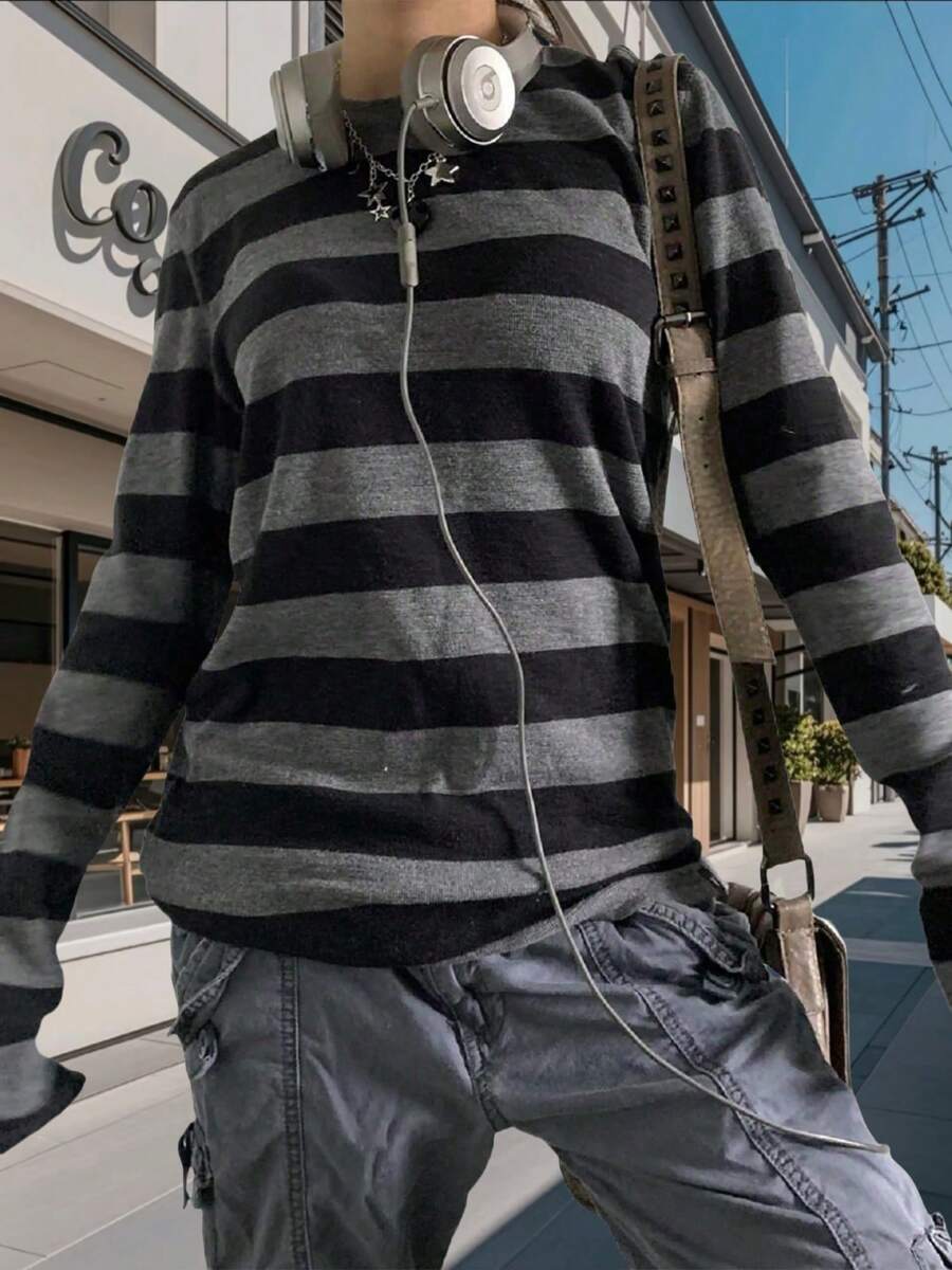 Women Y2k Striped Long Sleeve Shirts Tops Fairy Grunge Crewneck Loose Fit T Shirts E-Girl Goth Emo Punk Tees Tops Layering Shirts Vintage Aesthetic Clothes 90s Going Out Top Streetwear - 深灰色 - 查看 1