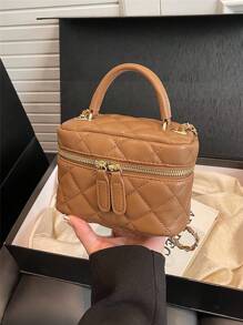 Women Embroidered Chain Strap Handbag & Shoulder Bag