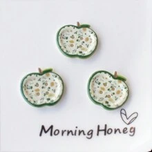 10 piezas Botones decorativos con forma de manzana linda, accesorio decorativo para el cabello, zapatos, ropa