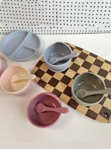 4-Piece Baby Silicone Plate With Suction Cup Food Silicone Suction Cup Bowl, Fork And Spoon Set Suitable For Daily Use