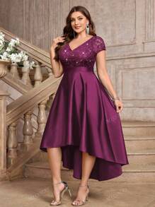 Plus V-Neck Lace Sequin Insert Contrast Satin High Low A-Line Hem Evening Party Formal Dress