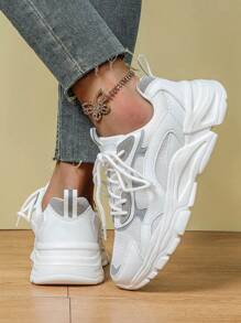 Women's White And Gray Versatile, Fresh, Breathable, Fashion, Retro, High Street, Commute, Sporty, Campus Sneakers, With Reflective Material, Chunky, Shock Absorbing Soles, Very Suitable For Daily Wear, Vacation And Travel - 彩色 - 查看 2