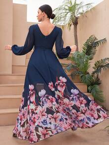 SUPGIR V-Neck Open Slit Lantern Sleeve Ruched Front Flared Hem Floral Print Dress - Navy Blue - View 2