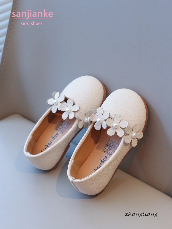 Novos Sapatos Sociais Femininos Simples com Decoração de Pérolas e Flores, Couro, Uso Casual e Versátil para o Dia a Dia