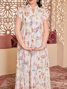 Bata elegante de estilo árabe con bordados y estampados coloridos, con flecos, cuello en V, patchwork y pliegues, abaya blanca fresca, último diseño para el Día Nacional de Arabia Saudita 2025