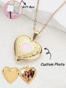 Customized Photo Necklace, Heart-Shaped Pendant Box, Suitable For Customizing Family, Couple, Pet Photos, Ideal For Anniversary, Birthday, Christmas Gift,Gold,Silver,Stylish,Colorful,Vintage,Simple,Unisex,Casual,Cuties,Custom,Personalized,Unique,Ideal Gifts For Him,Ideal Gifts For Her,Her,Boyfriend,Girlfriend,Dad,Mom,Family,Friends,For Anniversaries,For Birthdays,For Graduation,For Prom,For Party