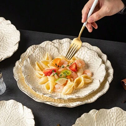 1 件陶瓷餐具盘，浮雕卷心菜条纹图案，金色装饰，独特设计的乳白色和金色盘子，适用于意大利面、沙拉、牛排、家庭和酒店厨房配件，适用于烤箱和微波炉