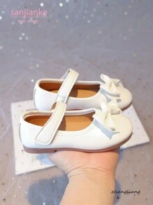 Nuevos zapatos planos de piel para niñas, diseño simple con lazo, zapatos casuales versátiles de uso diario para niños, de fácil puesta y quitado con