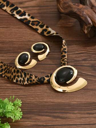 3pcs/Set New Stylish European & American Geometric Metal Earrings And Necklace Jewelry Set, Sexy Exaggerated Leopard Print Water Drop Shape